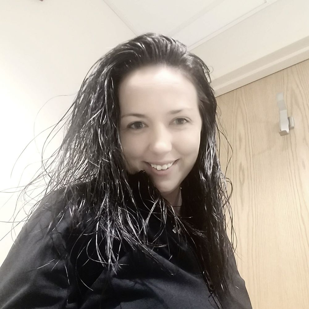 Meet your Posher, Crystal